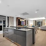 Luxury Terrace Penthouse In Fulham-Chelsea