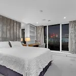 Luxury Terrace Penthouse In Fulham-Chelsea