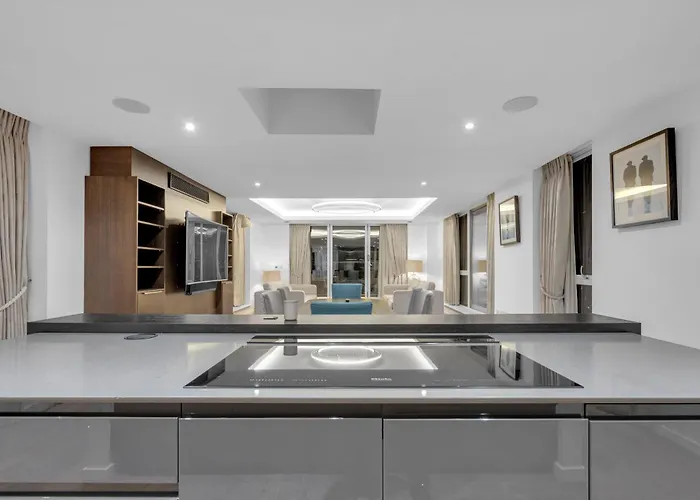 Luxury Terrace Penthouse In Fulham-Chelsea